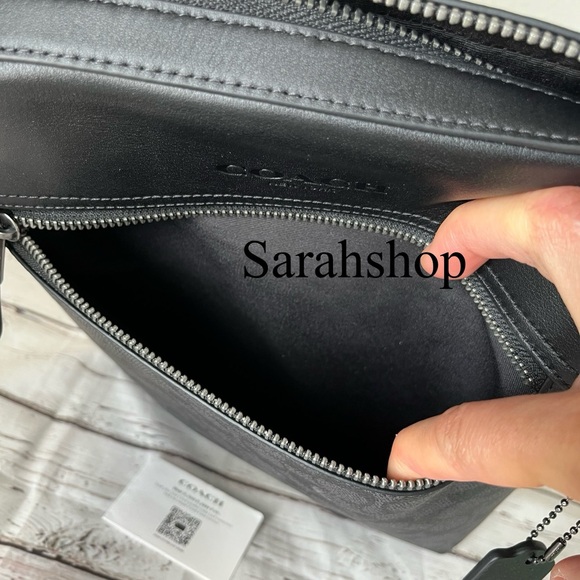 ✅Coach Houston Flight Bag In Signature - Picture 12 of 16